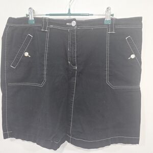 Karen Scott Black Skort with White Contrast Stitching Size 14